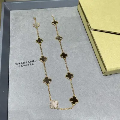 VAN CLEEF & ARPELS Schmuck