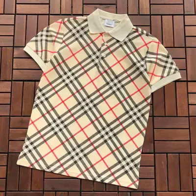 BURBERRY T-Shirt