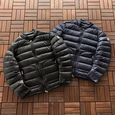 MONCLER Jacke