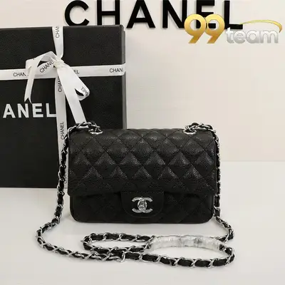 CHANEL | Item ID: 01360