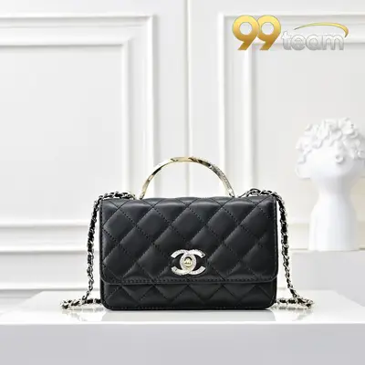 CHANEL | Item ID: 02644