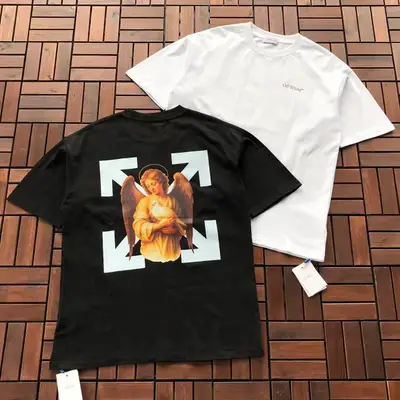 OFF-WHITE T-Shirt