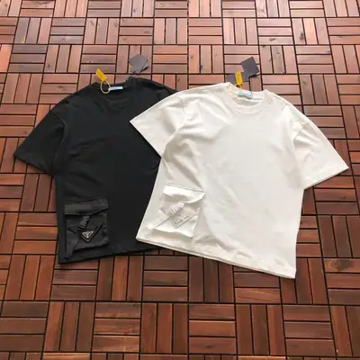 PRADA T-Shirt