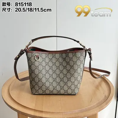 GUCCI | Item ID: 16125