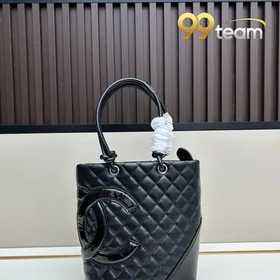 CHANEL | Item ID: 01847