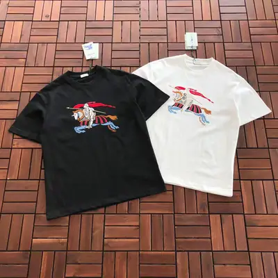 BURBERRY T-Shirt