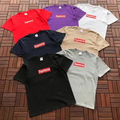 SUPREME T-Shirt