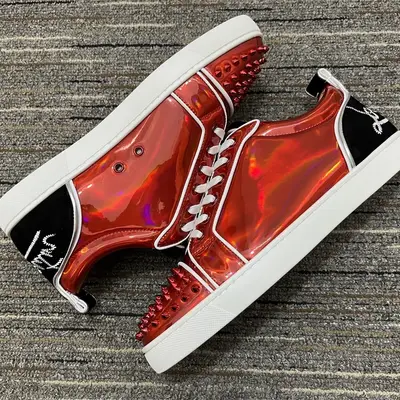 LOUBOUTINS