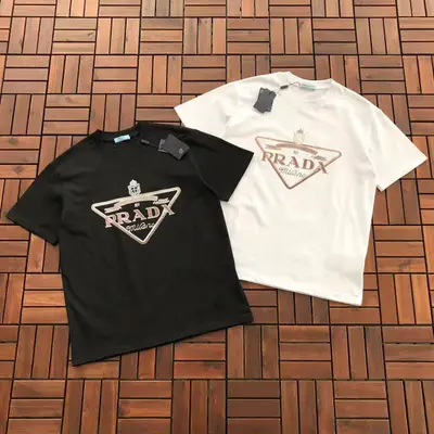 PRADA T-Shirt