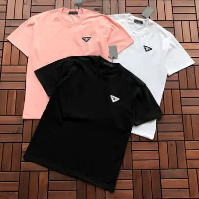 PRADA T-Shirt