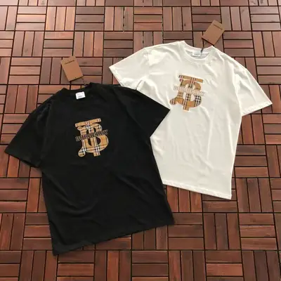 BURBERRY T-Shirt