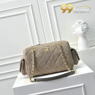 CHANEL | Item ID: 02347