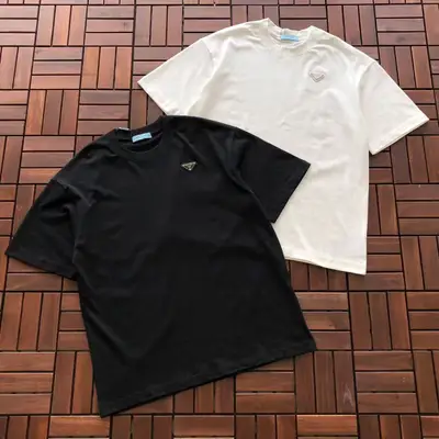 PRADA T-Shirt