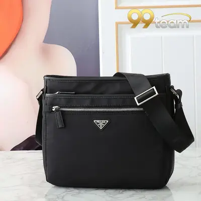 PRADA | Item ID: 08958