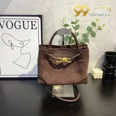 BOTTEGA VENETTA | Item ID: 20852