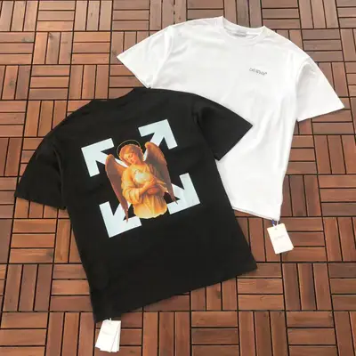 OFF-WHITE T-Shirt