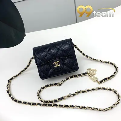 CHANEL | Item ID: 00529