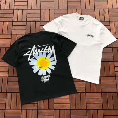 STUSSY T-Shirt