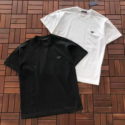 PRADA T-Shirt
