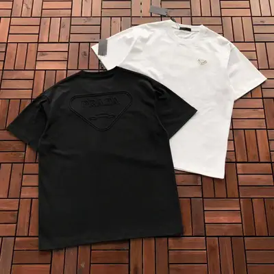 PRADA T-Shirt