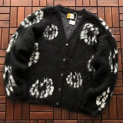 SAINT MICHEAL Sweater