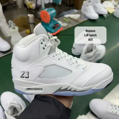 JORDAN 5