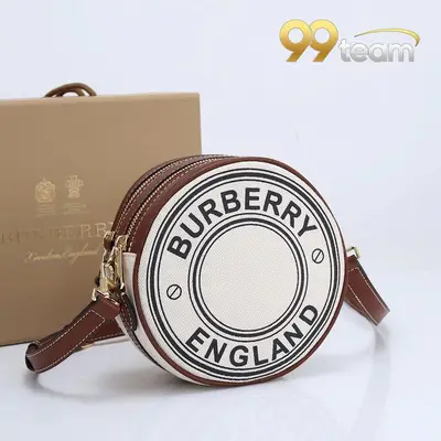 BURBERRY | Item ID: 21462