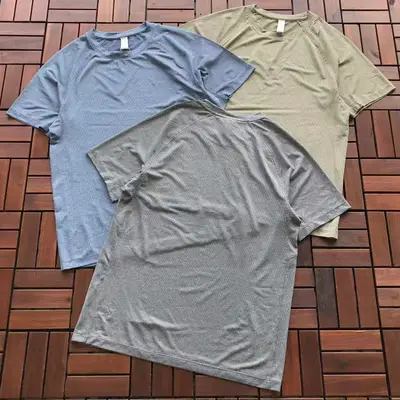 LULULEMON T-Shirt