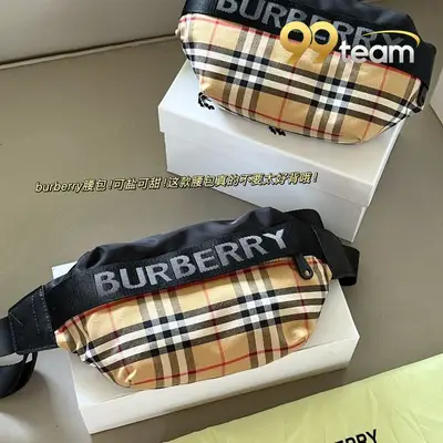 BURBERRY | Item ID: 21354