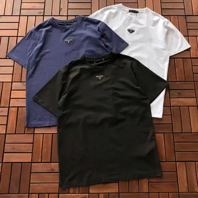 PRADA T-Shirt