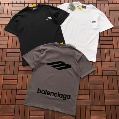 BALENCIAGA T-Shirt