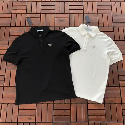 PRADA T-Shirt