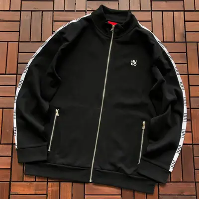 HUGO BOSS Sweater