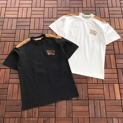 BURBERRY T-Shirt