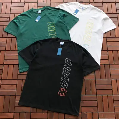 UNDEFEATED T-Shirt