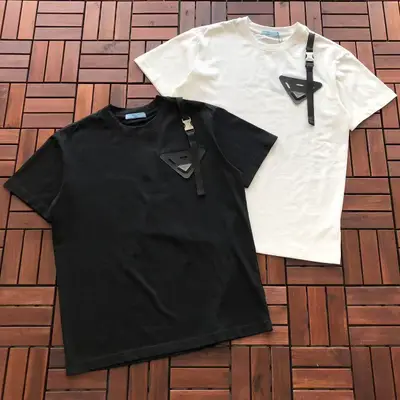 PRADA T-Shirt