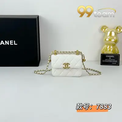 CHANEL | Item ID: 00376