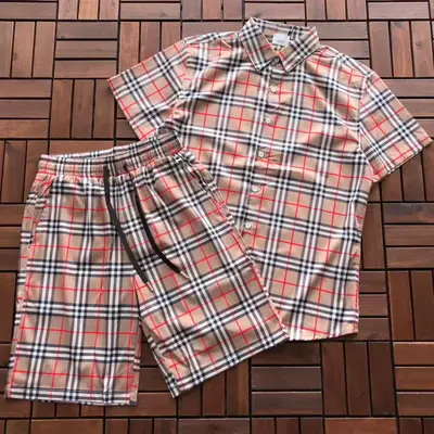 BURBERRY T-Shirt