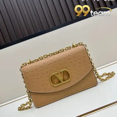 VALENTINO | Item ID: 18931