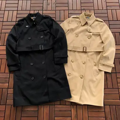 BURBERRY Jacke