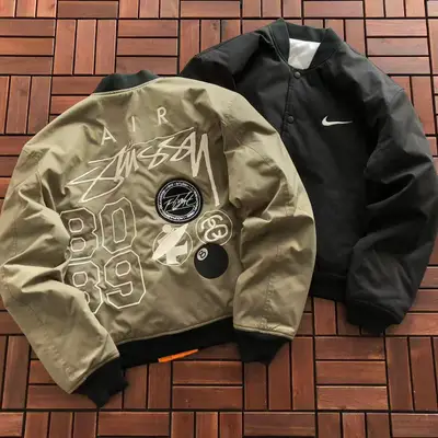 NIKE Jacke