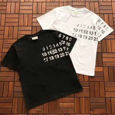 MAISON MARGIELA T-Shirt