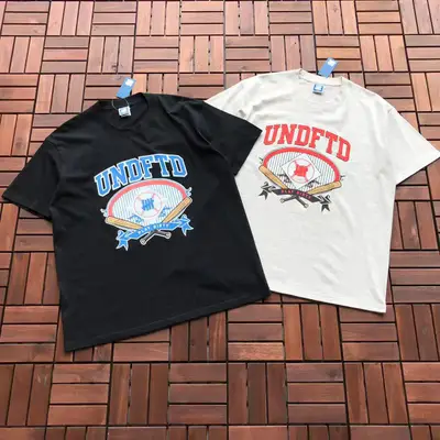 UNDEFEATED T-Shirt