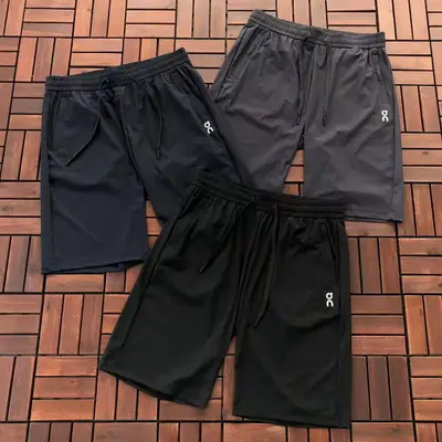 ON RUNNING Shorts