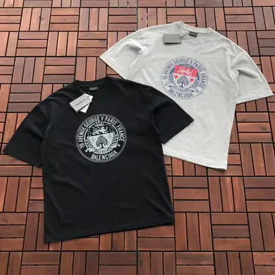 BALENCIAGA T-Shirt