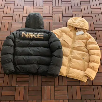 NIKE Jacke