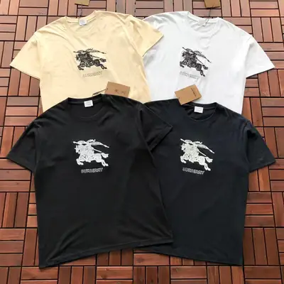BURBERRY T-Shirt