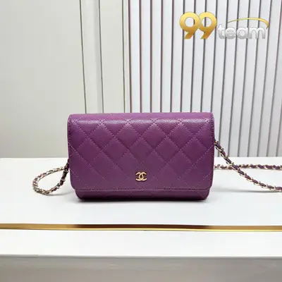 CHANEL | Item ID: 02414