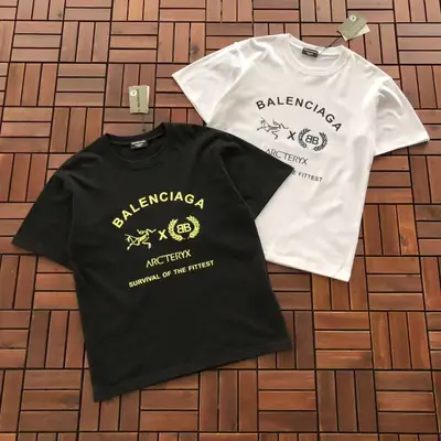 BALENCIAGA T-Shirt