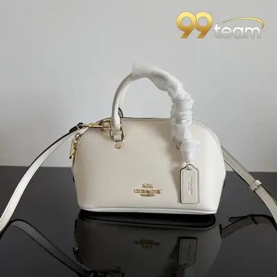 COACH | Item ID: 04364